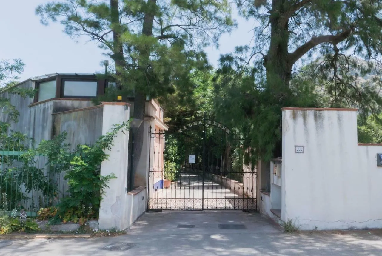 Casa Di Liliana - Elegant Villa In The Nature Palermo 0*,  Italy