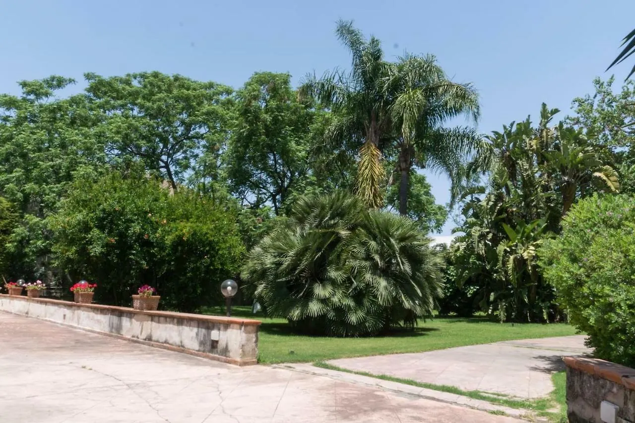 Casa Di Liliana - Elegant Villa In The Nature Palermo Apartment